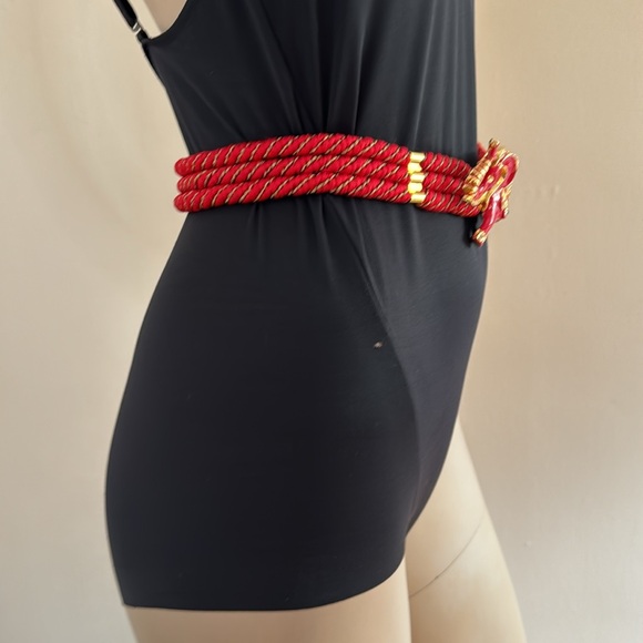 🛑🛑SOLD 🌸Vintage Gutos Red Rhinestone Elephant Stretch Belt - Picture 10 of 17